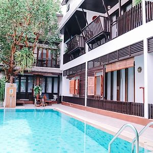 Baan Huenphen Boutique Hotel